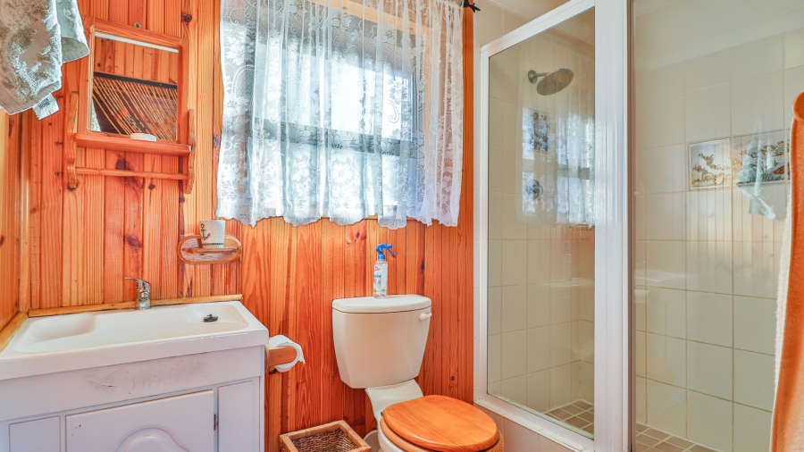 3 Bedroom Property for Sale in Stilbaai Wes Western Cape